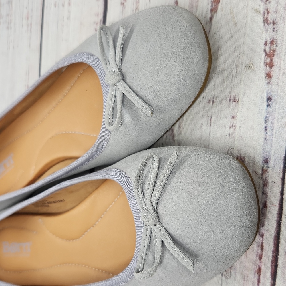 Born | EUC Brin Ballet Flats Slip On Shoes Bow Blue Suede Size 8.5 - Picture 8 of 10